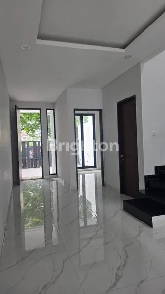 image RUMAH 2 LANTAI BANGUNAN BARU DI MERUYA (2)