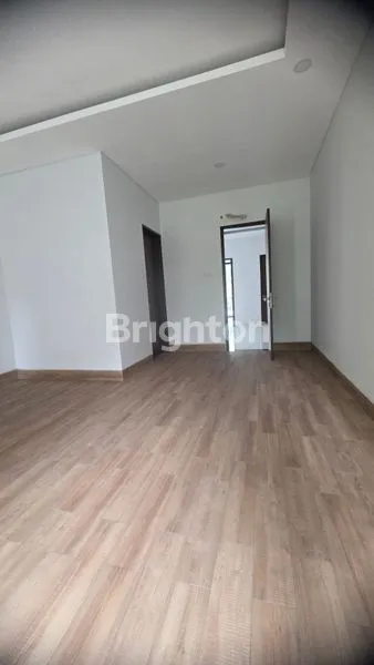 image RUMAH 2 LANTAI BANGUNAN BARU DI MERUYA (6)