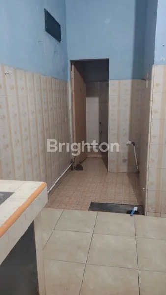 image RUMAH SIAP HUNI DI PERUMAHAN PURI BROMO ASRI  HARGA RP. 610.000.000 (6)