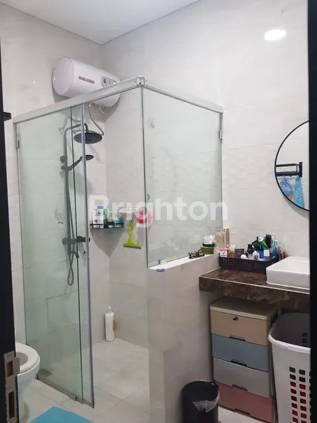 image RUMAH CANTIK DGN ROOF TOP UTK LIHAT MATAHARI TERBIT, FULL FURNISHED SANGAT SIAP HUNI DEKAT MALL ARION DAN VELODROME (7)