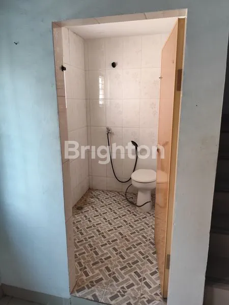 image RUKO 3,5 LANTAI STRATEGIS DI KOMPLEK SUNGGAL CENTER – SHM, HADAP TIMUR (5)