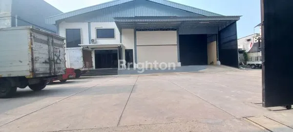 image GUDANG LOKASI STRATEGIS (1)