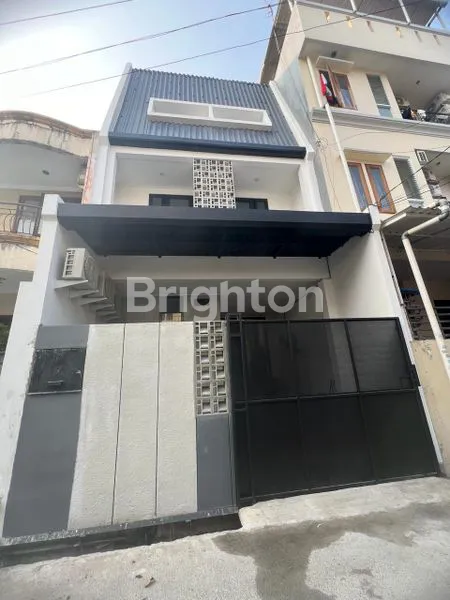 image RUMAH KOS BARU 3 LT FULLY FURNISHED DI TANJUNG DUREN (8)