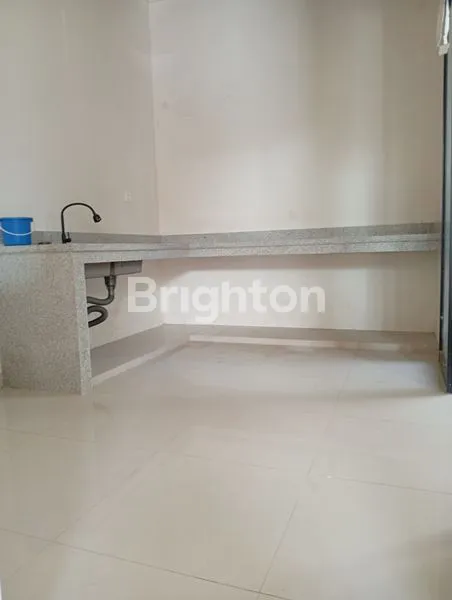 image BUTUH CEPAT LAKU. RUMAH BARU SIAP HUNI (3)