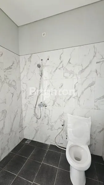 image RUMAH DENGAN UDARA SEJUK (7)