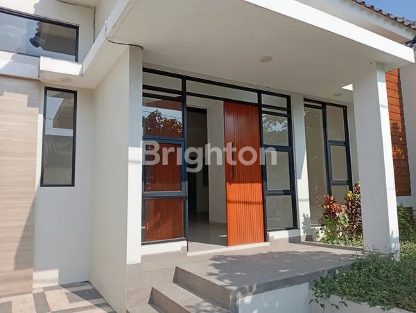 image  NEGO SAMPE DEAL. RUMAH SIAP BARU HUNI (2)