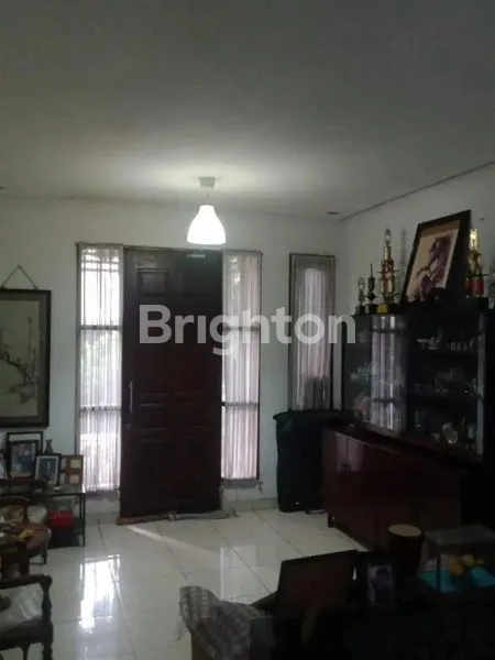 image PONDOK RANJI CIPUTAT TIMUR (3)