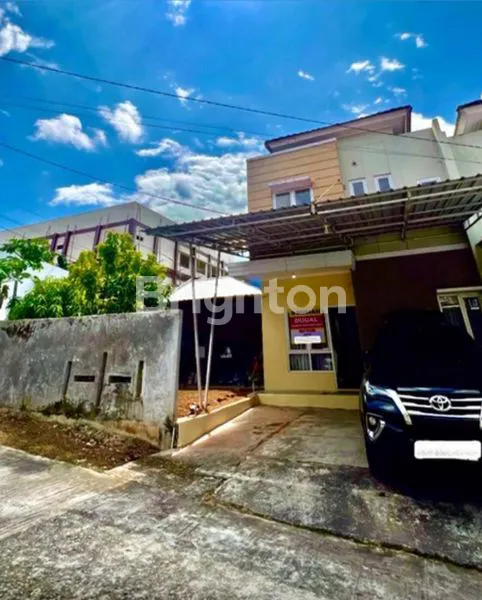 image RUMAH DIHOOK DI PERUMAHAN BALIKPAPAN REGENCY (1)