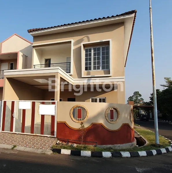 image RUMAH BARU HOOK DOUBLE CARPORT (2)