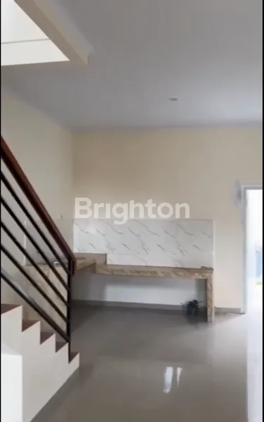 image RUMAH BARU HOOK DOUBLE CARPORT (7)