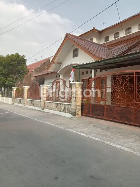 image RUMAH BARAT MALL 2 LANTAI TENGAH KOTA-SOLO (1)