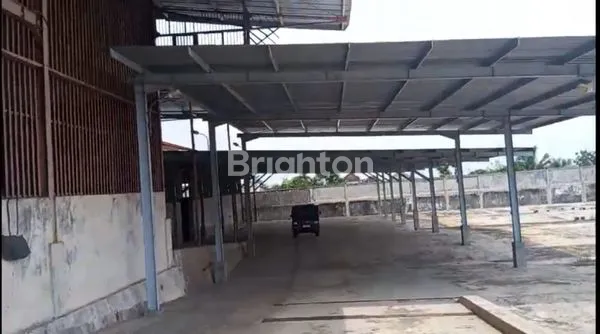 image TANAH STRATEGIS (BONUS BANGUNAN DIATASNYA) PINGGIR JALAN COCOK UNTUK PABRIK DAN GUDANG LT. 16.500 M2 DI JL RAYA PURWOSARI, KAB PASURUAN (4)