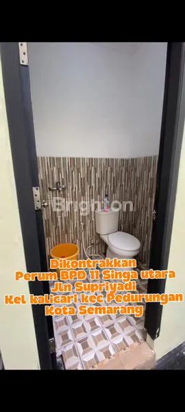 image SEWA RUMAH SANGAT STRATEGIS DI JALAN SINGA (8)