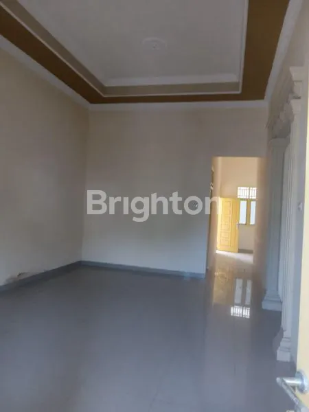 image RUMAH CANTIK DENGAN FASAD KLASIK (3)