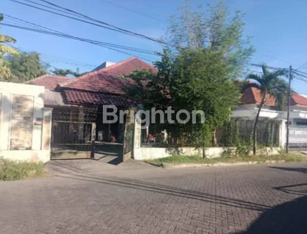 image RUMAH LUAS DI JEMURSARI (3)