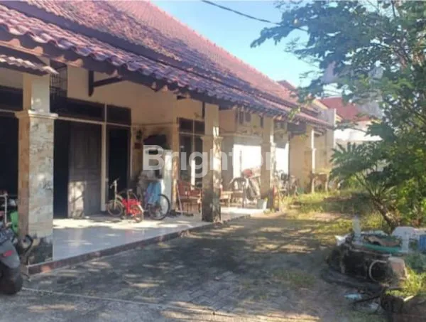 image RUMAH LUAS DI JEMURSARI (2)