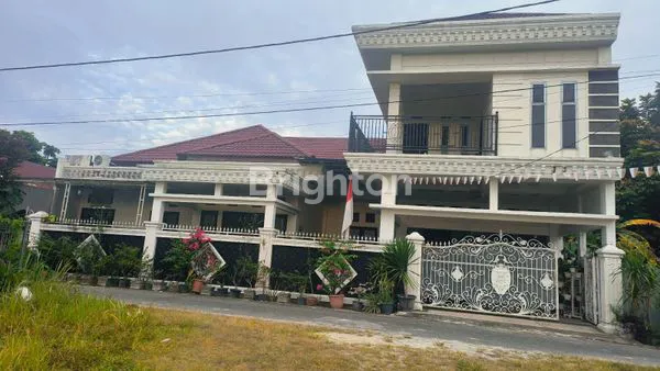 image DIJUAL RUMAH MEWAH 2 TINGKAT (1)