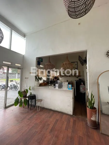 image RUMAH EX CAFE AREA SUDIMORO MALANG (6)