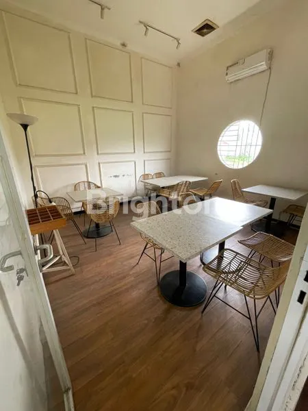 image RUMAH EX CAFE AREA SUDIMORO MALANG (7)