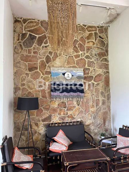 image RUMAH EX CAFE AREA SUDIMORO MALANG (8)