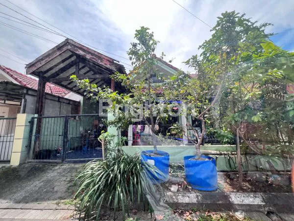 image RUMAH SUTOREJO PRIMA, DEKAT LOKASI KULINER FAVORIT DI SURABAYA TIMUR (1)