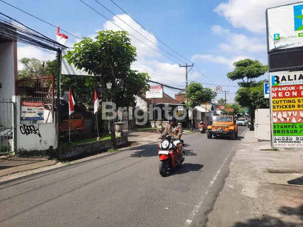 image RUKO STRATEGIS 2 LANTAI DI JALAN RAYA PADONAN, DEKAT PANTAI (3)