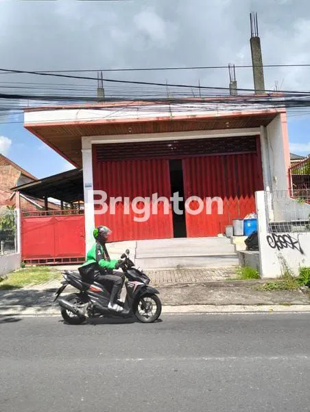 image RUKO STRATEGIS 2 LANTAI DI JALAN RAYA PADONAN, DEKAT PANTAI (8)