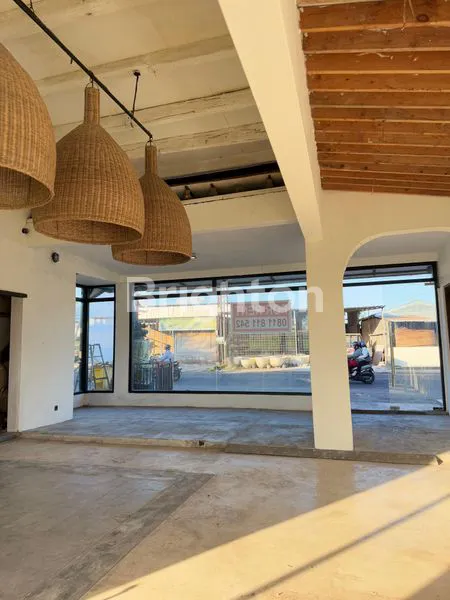 image TOKO COMERCIAL SPACE COCOK UNTUK USAHA F&B AND KOMERSIL DI JALAN RAYA TANAH LOT KUTA UTARA  (2)