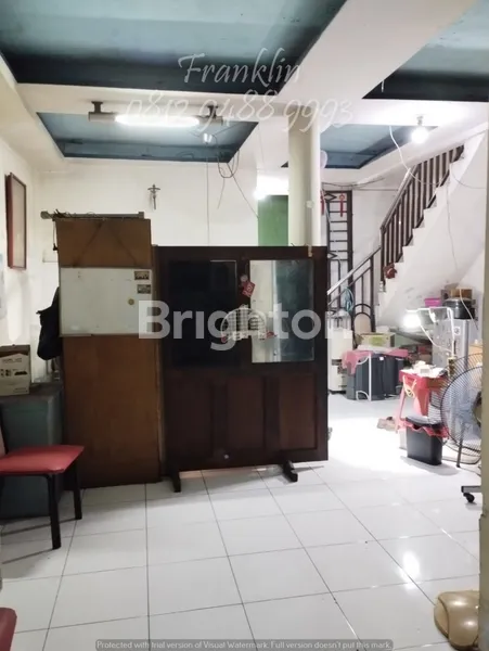 image RUMAH GRATIS TOKO RAMAI 24 JAM DI LATUMENTEN RAYA (4)