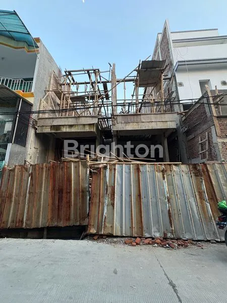 image RUMAH BARU 4 LANTAI DI TELUK GONG JAKARTA UTARA (6)