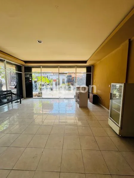 image RUKO LUAS LOKASI PREMIUM DISEWAKAN DI PERERENAN CANGGU BALI  (6)