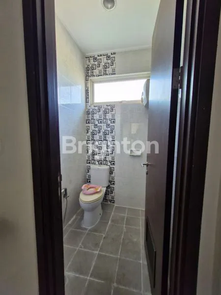 image RUMAH BAGUS BARU RENOVASI 2 LANTAI DI JGC CLUSTER NORTH MISSISSIPPI CAKUNG TIMUR JAKARTA TIMUR FULL FURNISHED SHM (7)