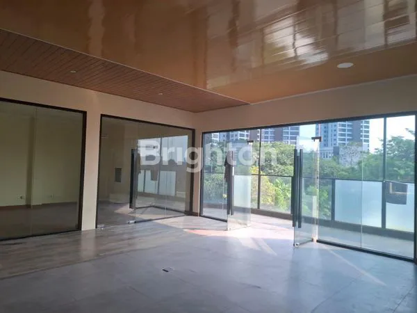 image GEDUNG 3 LANTAI KAWASAN STRATEGIS GANDARIA JAKARTA SELATAN (1)