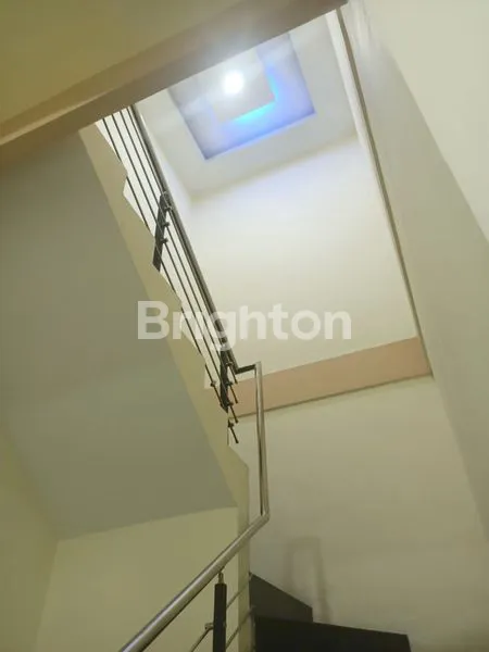 image RUMAH DEKAT PLAZA MARINA, SIDOSERMO SURABAYA (6)