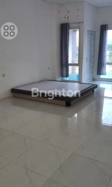 image DISEWAKAN RUKO 3 LANTAI DI SAMARINDA  (4)