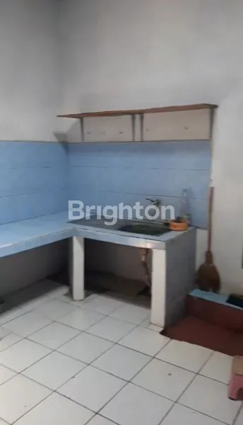 image RUMAH DI GEDONGAN MINIMALIS HARGA EKONOMIS (8)