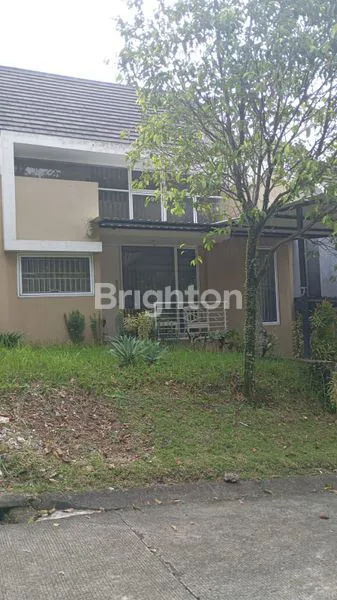 image DI JUAL RUMAH MEWAH SIAP HUNI DI SENTUL CITY, 5 MENIT KE AEON MALL SENTUL, 10 MENIT KE IKEA SENTUL, 8 MENIT KE PASAR SENTUL, 7 MENIT KE RUMAH SAKIT EMC SENTUL (1)