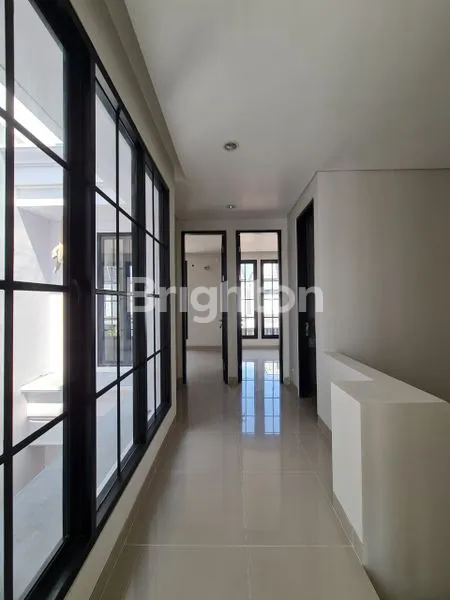 image RUMAH DI WHITE HOUSE DIAN ISTANA (4)