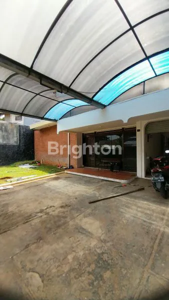 image RUMAH KEBON JERUK DALAM KOMPLEK (1)