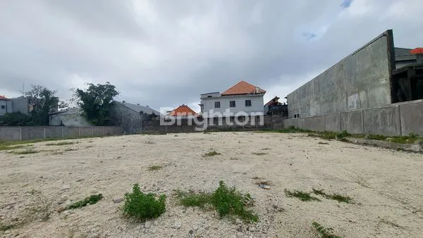 image TANAH KOTAK SIAP BANGUN KAWASAN PREMIUM DEWI SRI DEKAT SEMINYAK DAN KUTA (1)
