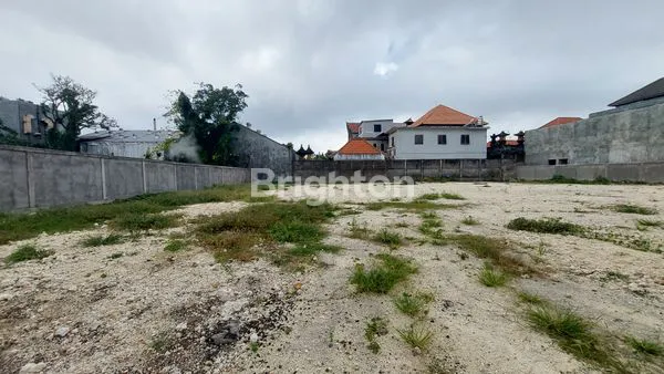 image TANAH KOTAK SIAP BANGUN KAWASAN PREMIUM DEWI SRI DEKAT SEMINYAK DAN KUTA (4)
