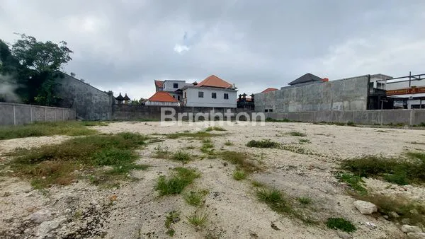 image TANAH KOTAK SIAP BANGUN KAWASAN PREMIUM DEWI SRI DEKAT SEMINYAK DAN KUTA (5)