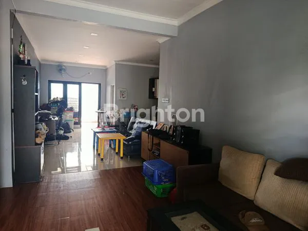 image RUMAH DALAM KOMPLEK (3)