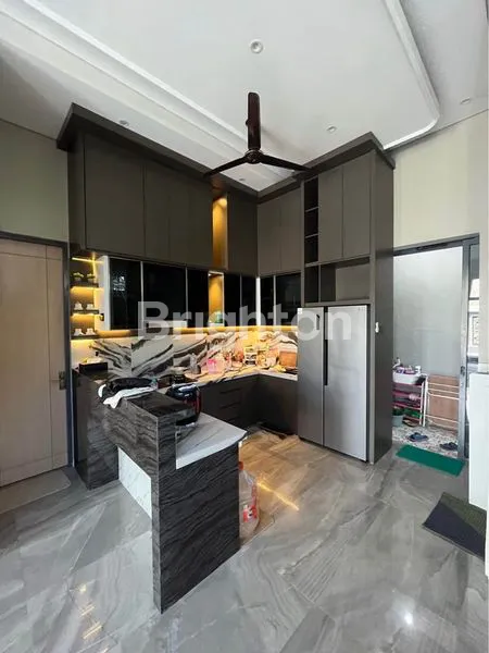 image RUMAH GRAHA SURYANATA PAKAL BENOWO ADA PRIVATE POOL  (8)