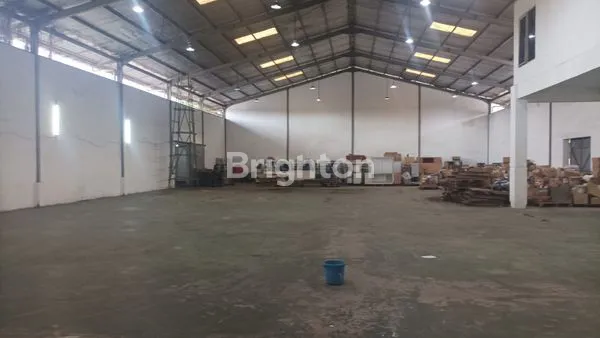 image TANAH 3960 M² BERIKUT GUDANG DI BINTARO DIJUAL (1)