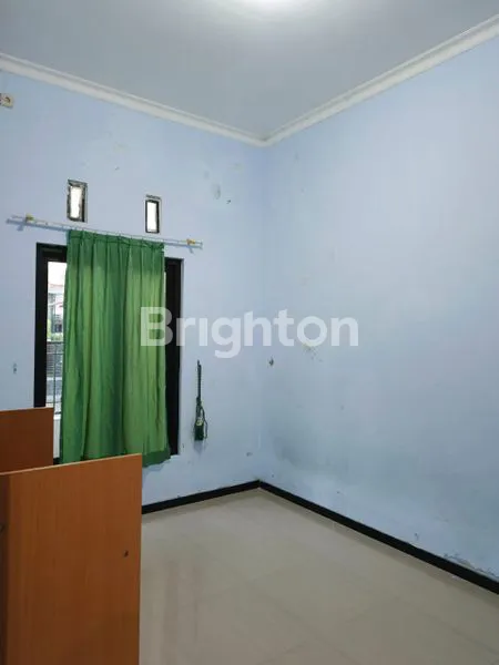 image RUMAH ASRI SIAP HUNI DI PERUM TIRTOMADU BLITAR (7)