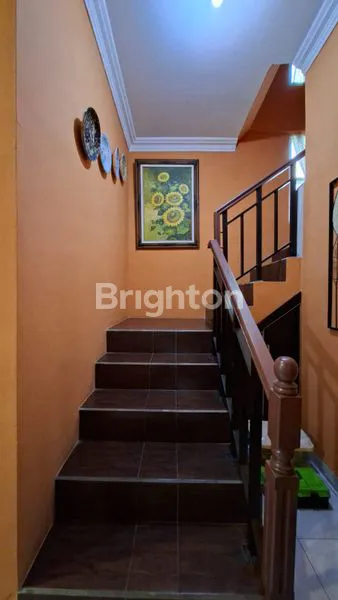 image RUMAH 2 LT CANTIK TERAWAT DLM CLUSTER (6)