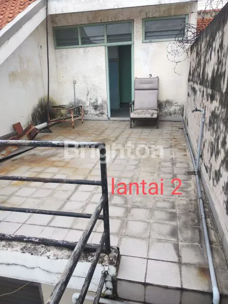 image RUMAH STRATEGIS TENGAH KOTA SURABAYA (6)