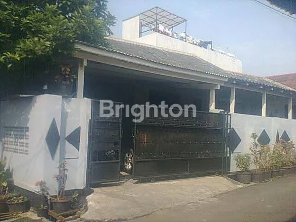 image RUMAH DI BENDUNGAN HILIR JAKARTA PUSA (2)
