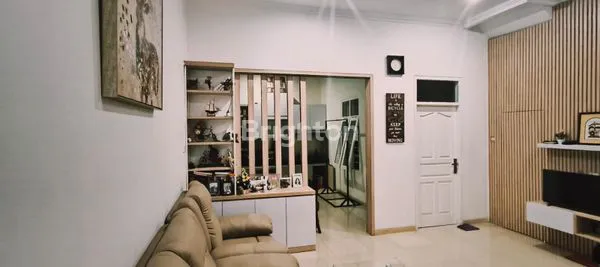 image RUMAH MEWAH FULL FURNISHED 2 LANTAI DI ANGELONIA GADING SERPONG (1)